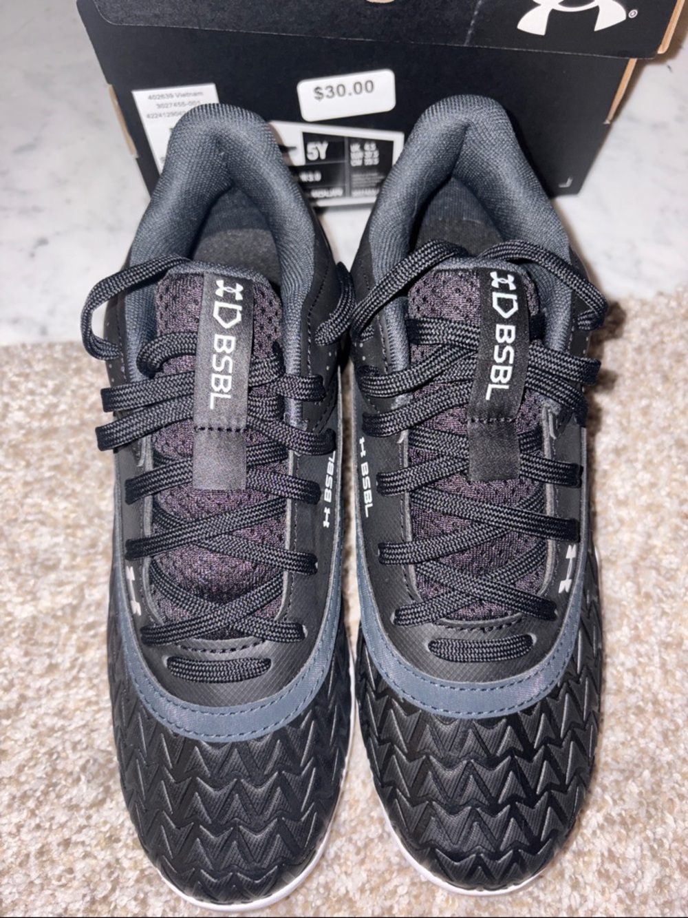 Under Armour Kids Black and White Turf Cleats - Picture 6 of 7